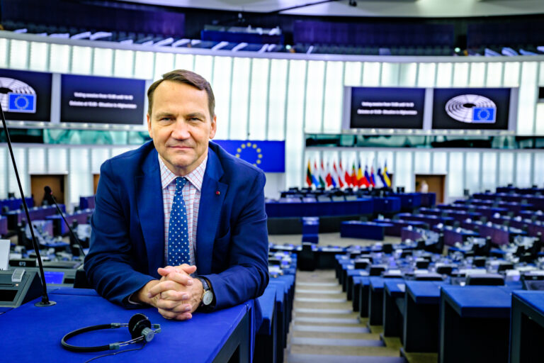 Radosław Sikorski: Polska europejska jest bezpieczniejsza